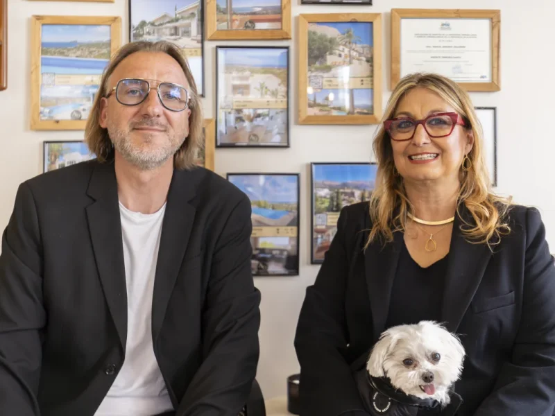 Andrea & Olaf, founders of our boutique real estate agency
