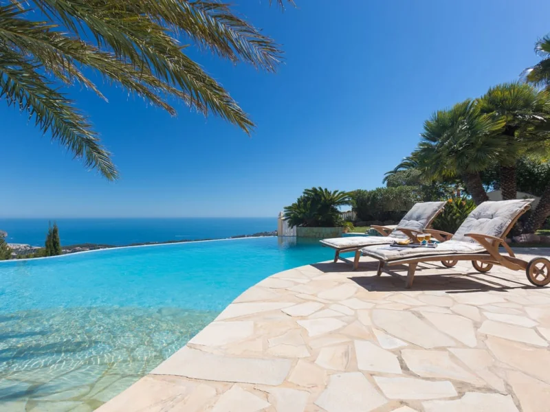 Luxury mediterranean villa for sale in Teulada with panoramic sea views
