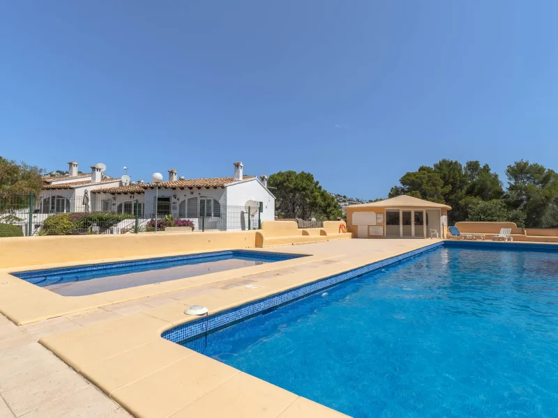 Bungalow for sale in Moraira Park, Pinar de l'Advocat - Cometa with communal pool