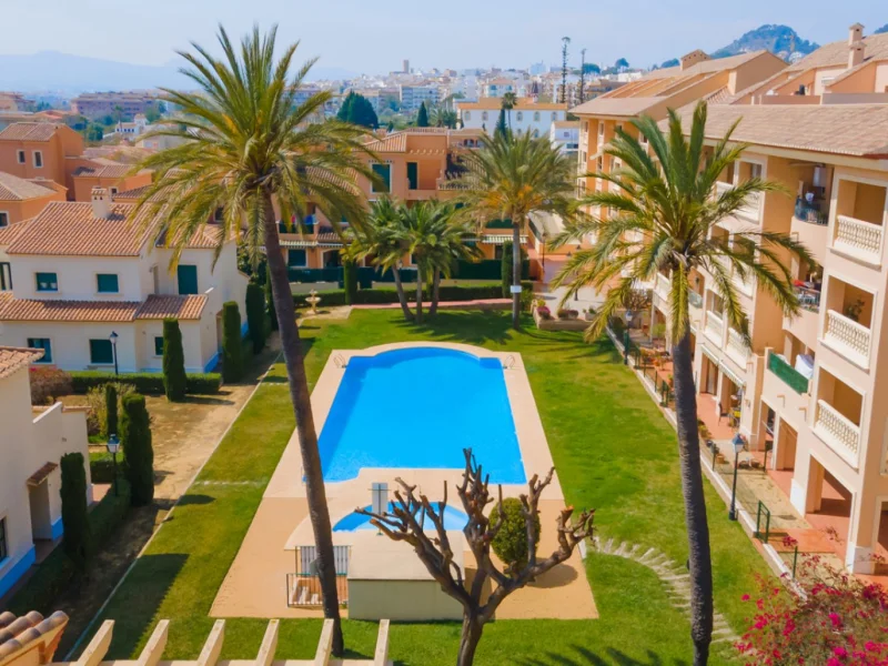 Townhouse for sale in Jávea, Puerto with terrace and garage