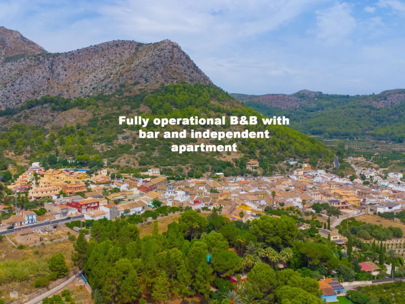 Commercial property for sale in Sagra with private terrace