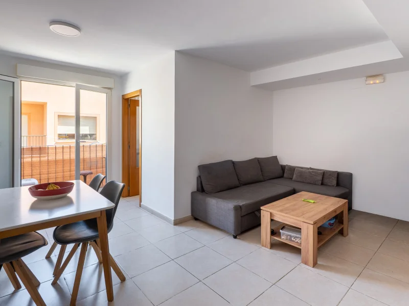 3-bedroom apartment for sale in Teulada with double garage