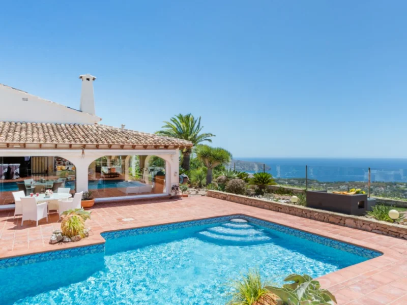 Mediterranean villa in Benitachell, Cumbre del Sol with panoramic sea views