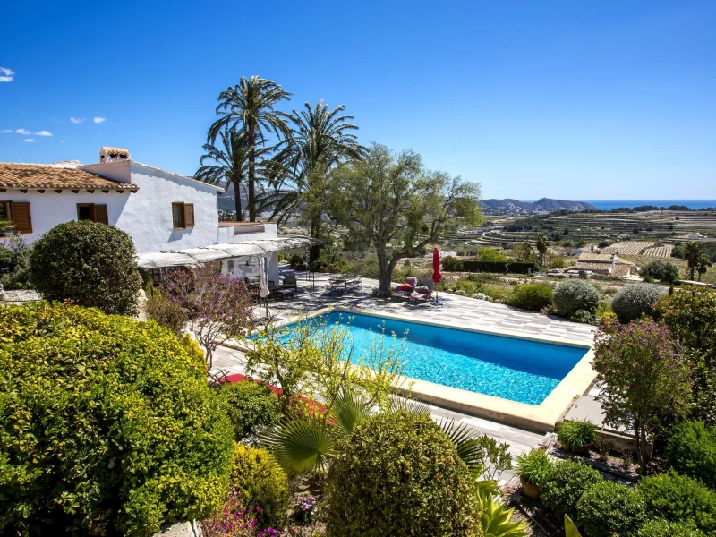 Traditional Mediterranean finca in Teulada with sea views