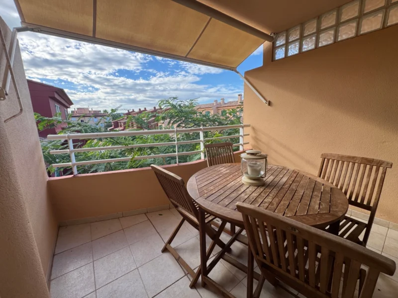 Apartment with terrace and private parking in Jávea