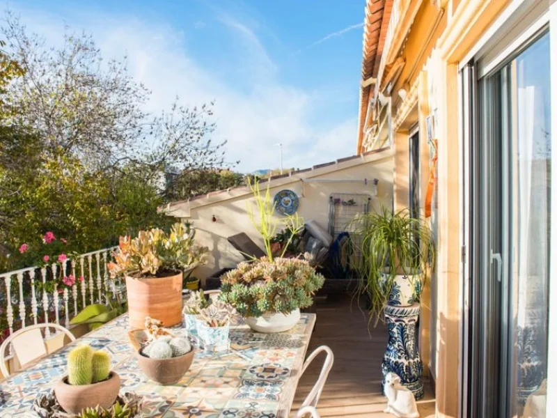 Apartment for sale in Jávea, Puerto with large terrace and parking