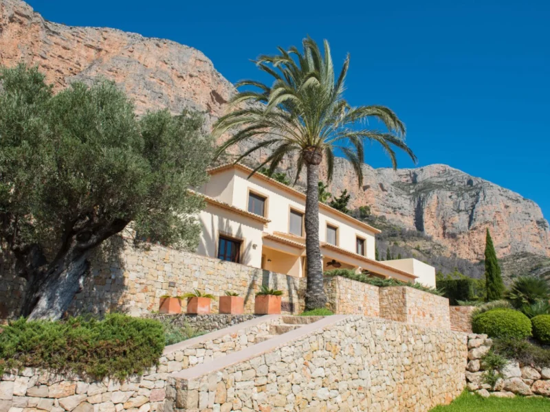 Elegant chalet in Jávea Montgó with sea views and private pool