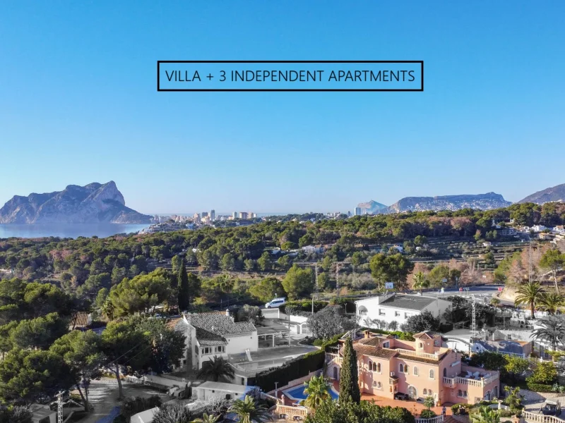 Spacious villa in Benissa with sea views and guest apartments