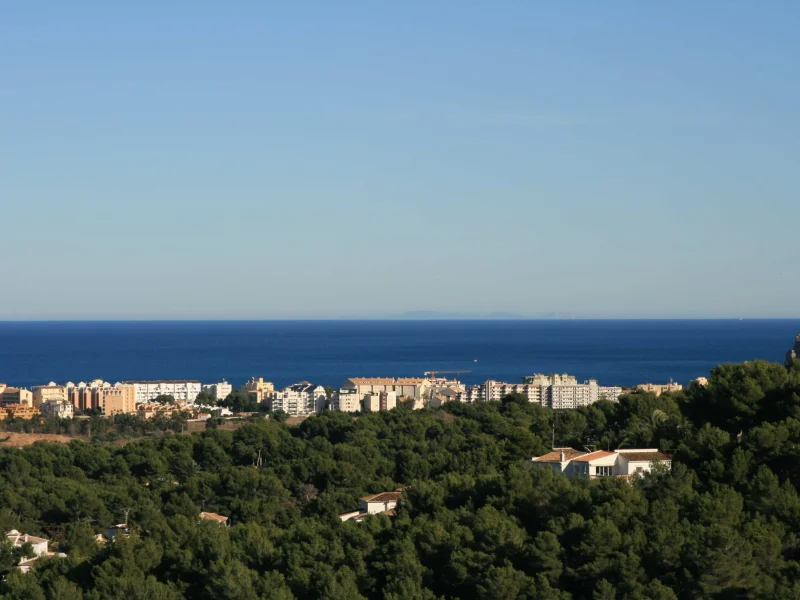 Three building plots with sea views in Jávea