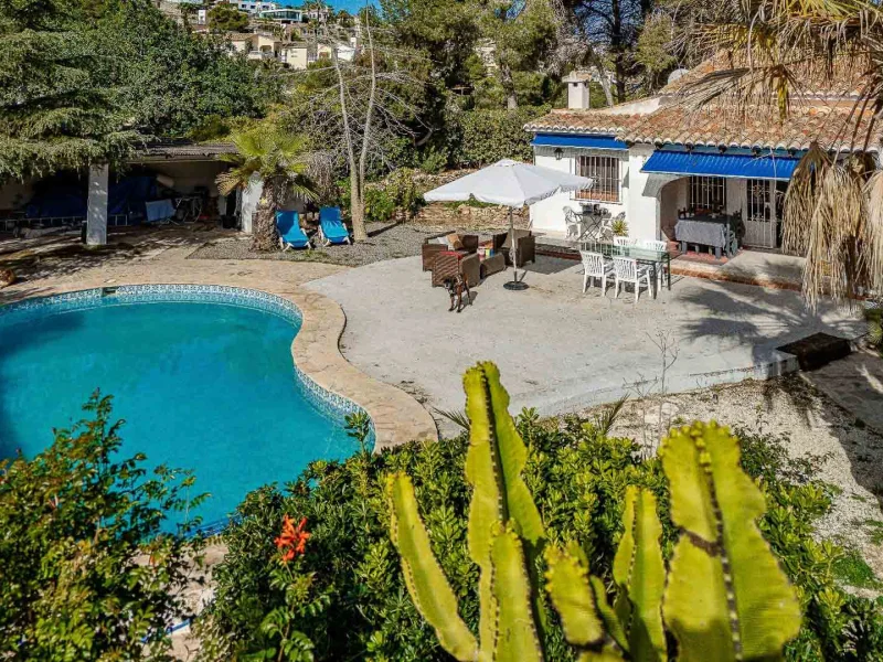 Mediterranean villa in La Arnella, Moraira with private pool