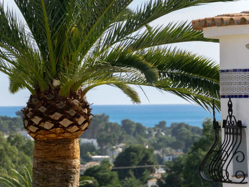 Charming villa in Moraira, El Tesoro with sea views