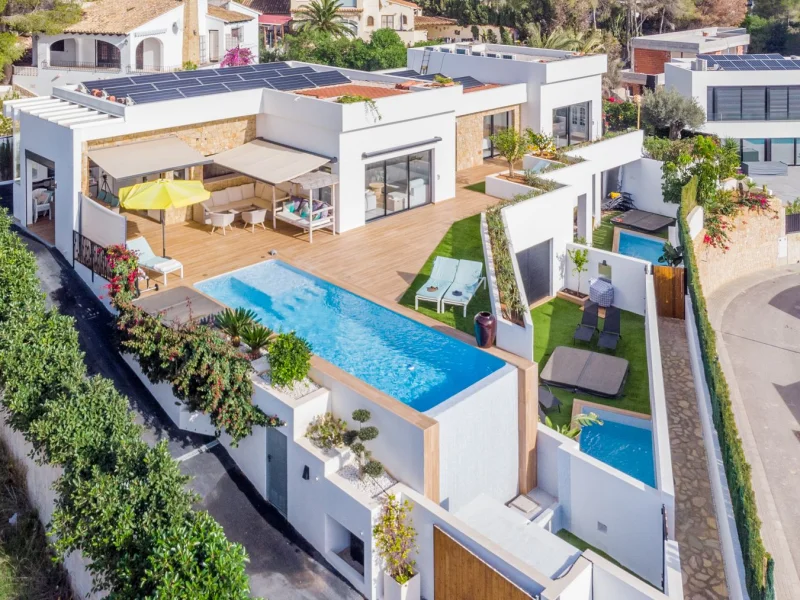 Modern luxury villa in Moraira, Pla del Mar with sea views