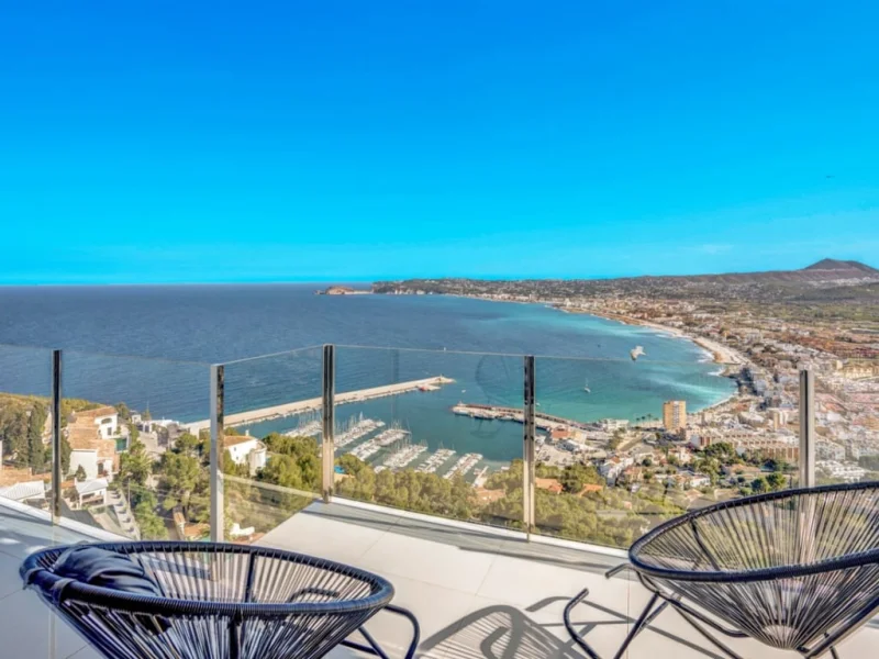 Luxury villa with panoramic sea views in La Corona, Jávea