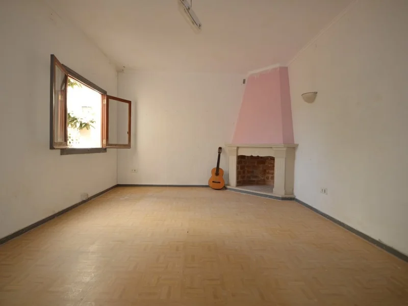 Authentic townhouse in Jávea old town with private garden