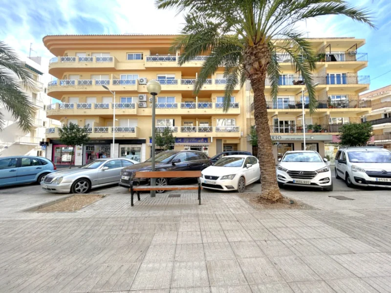 Apartment in Jávea Puerto with sea views