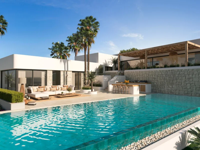 Modern three-bedroom villa with private pool in Jávea