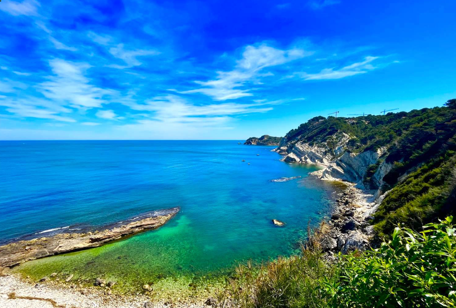 Properties for sale in Cala Blanca (Jávea)
