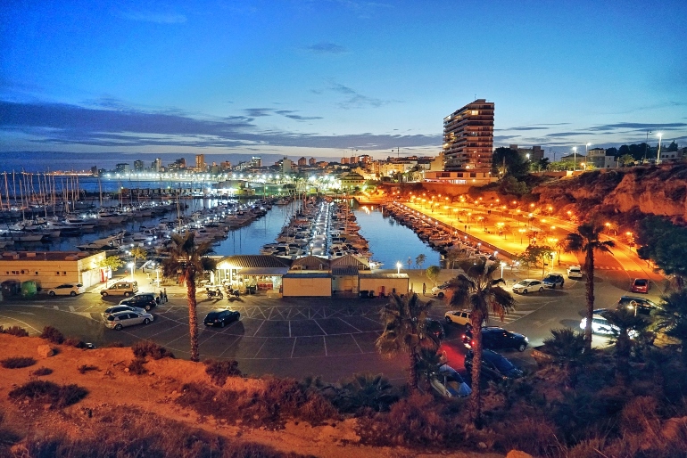 Properties for sale in El Campello