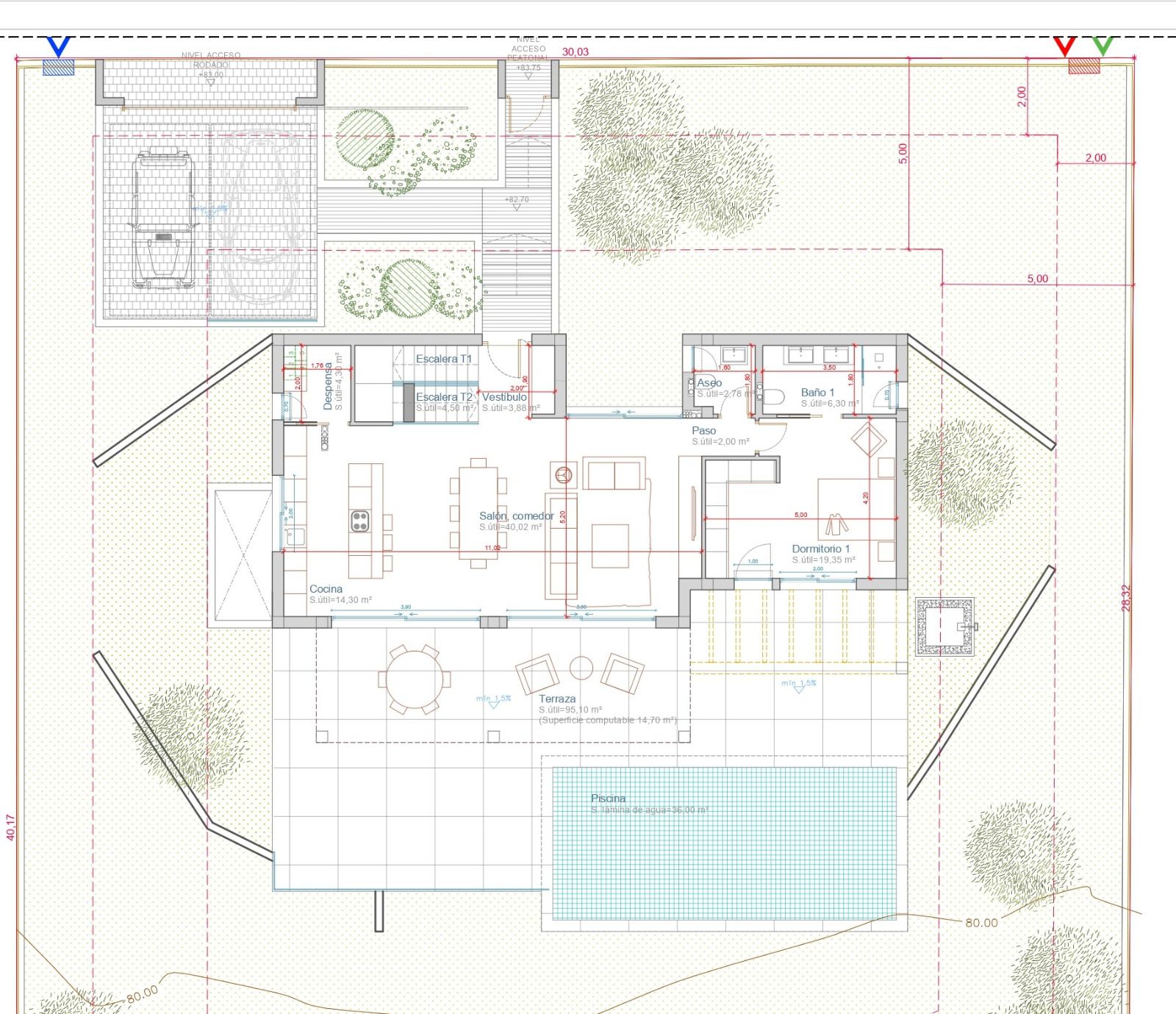 Detailed floor plan of the main level featuring a 40 sqm living-dining area, open kitchen, ensuite bedroom, and a spacious 95 sqm terrace with a private pool.