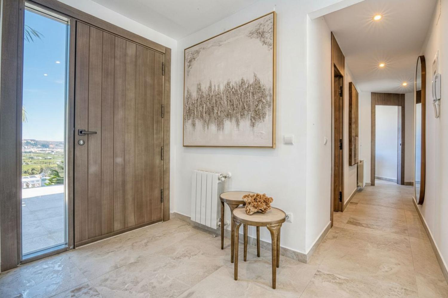 Jávea Villa: 3 Bed, 2 Bath, Pool & Garden - €995,000