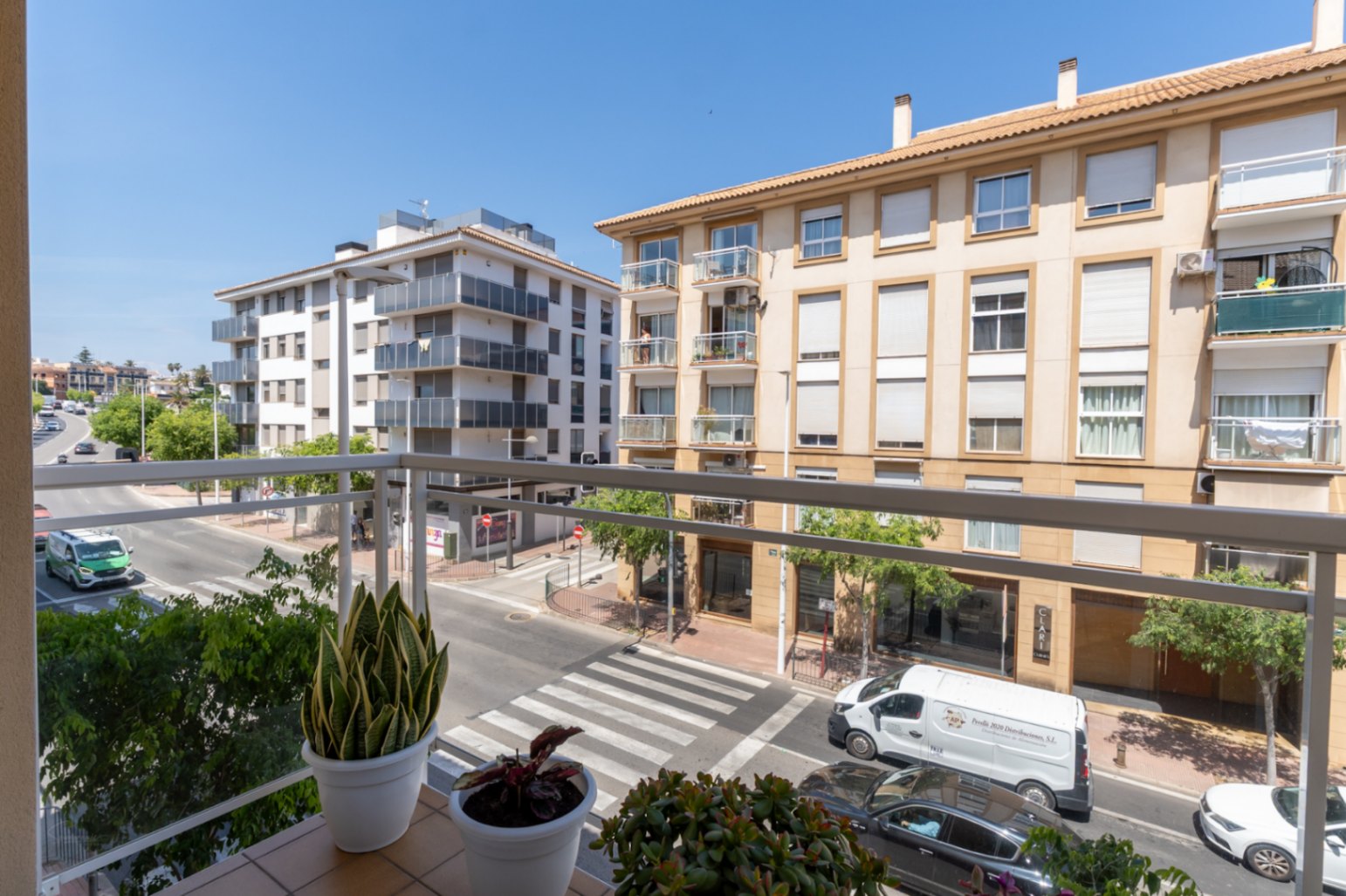 Charming 2 Bed, 2 Bath Apartment in Jávea Old Town - €265,000