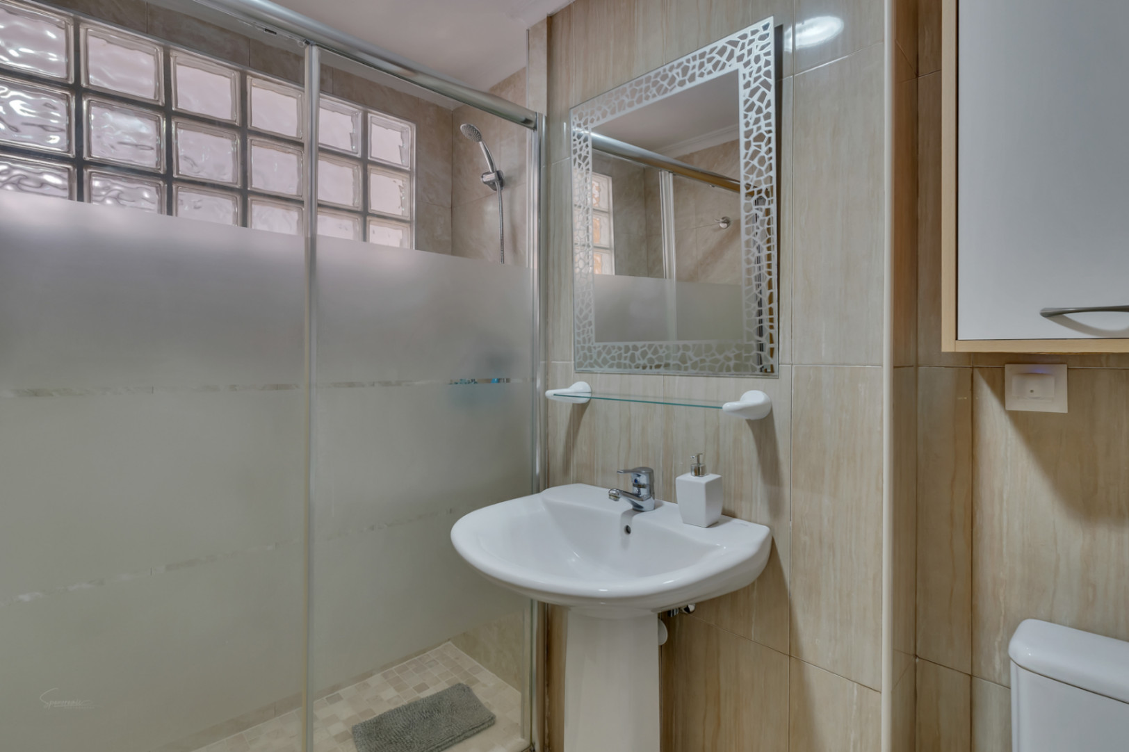Charming 2 Bed, 2 Bath Apartment in Jávea Old Town - €265,000