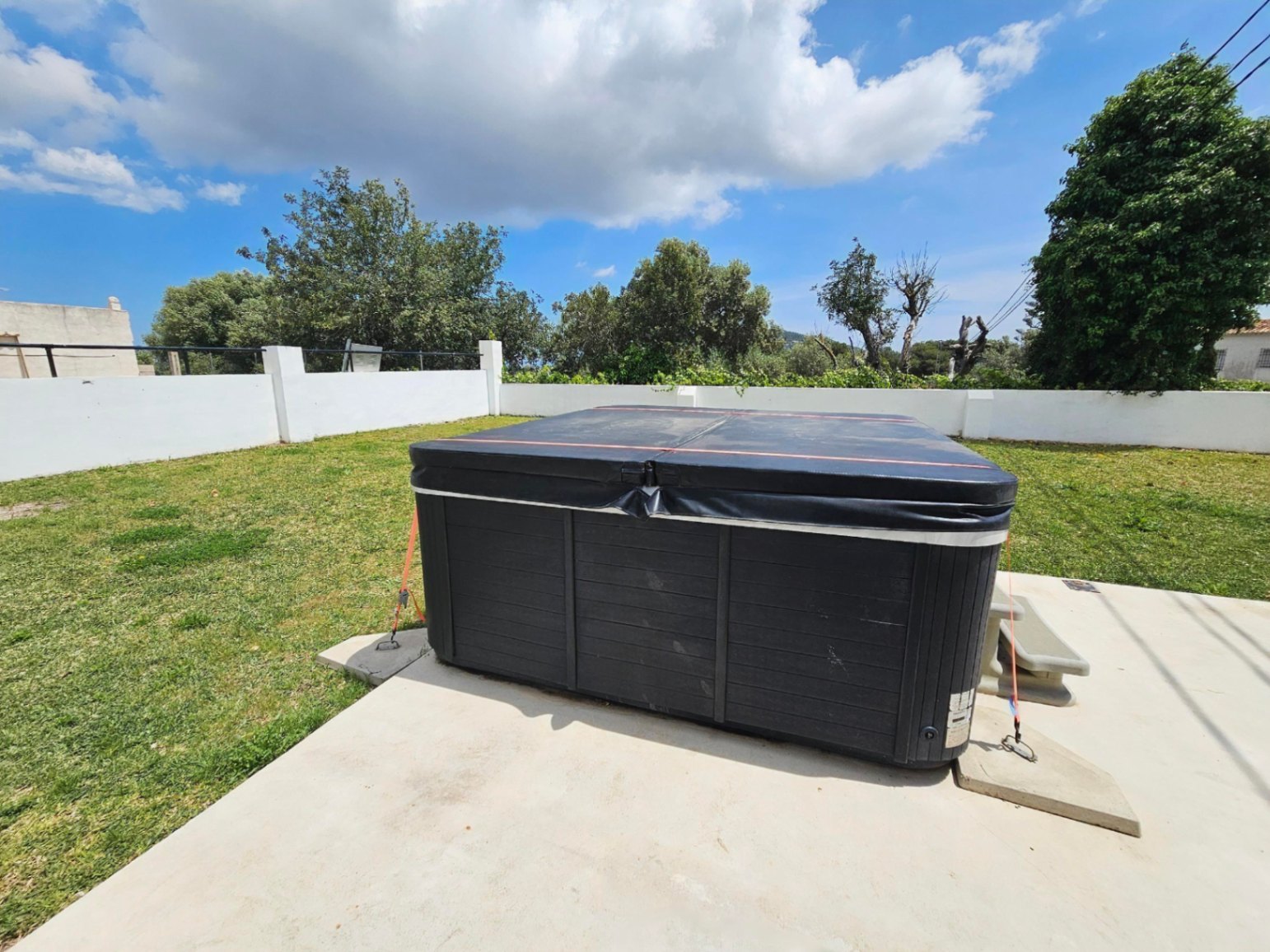Jávea Villa in Tarraula: 4 Bed, 3 Bath, 398 m² on 3559 m² Plot - €1.5M