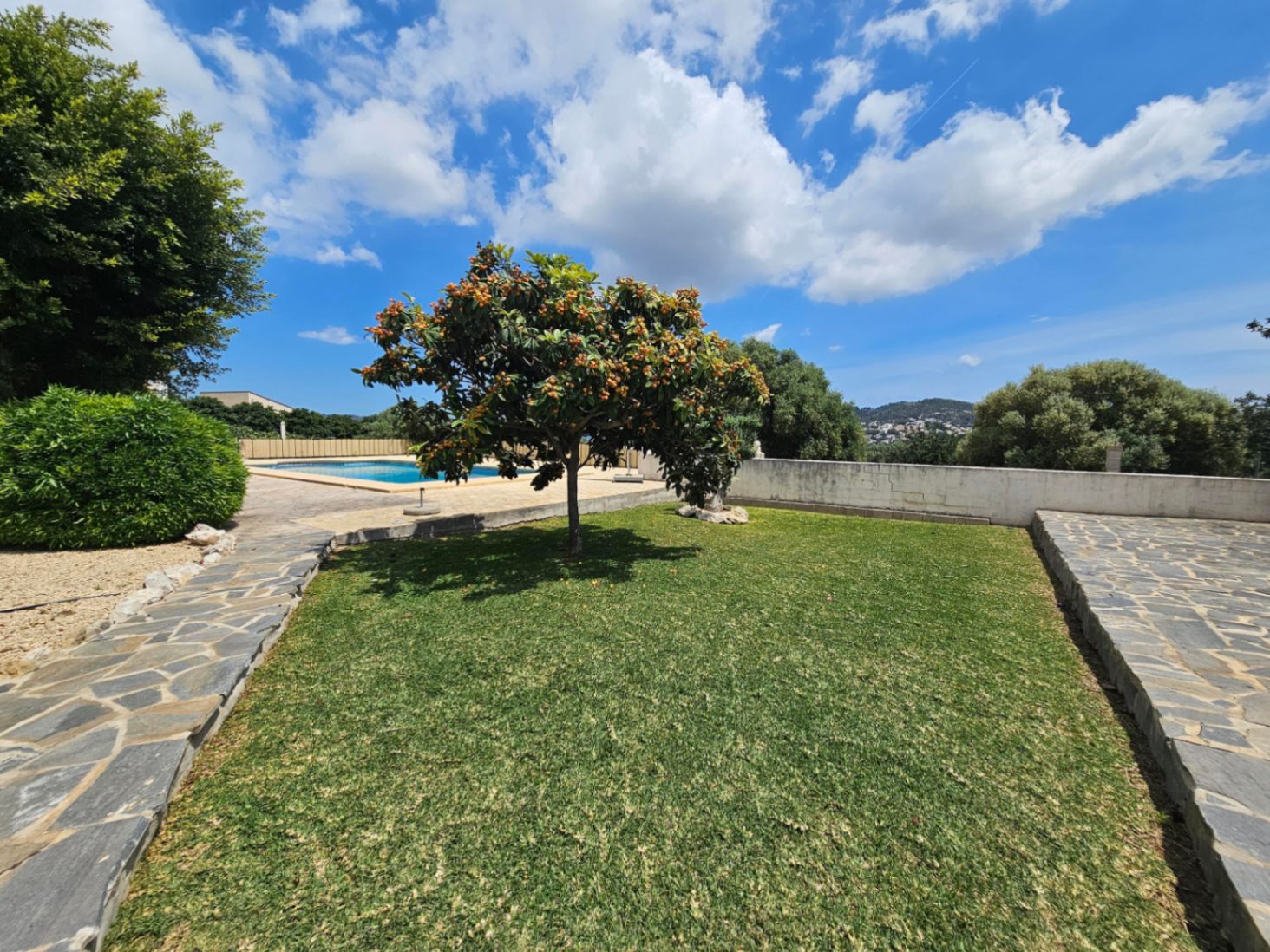Jávea Villa in Tarraula: 4 Bed, 3 Bath, 398 m² on 3559 m² Plot - €1.5M
