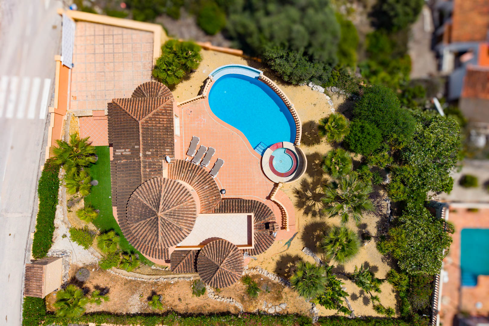 Jávea Villa: 3 Bed, 3 Bath Oasis with Private Garden & Pool