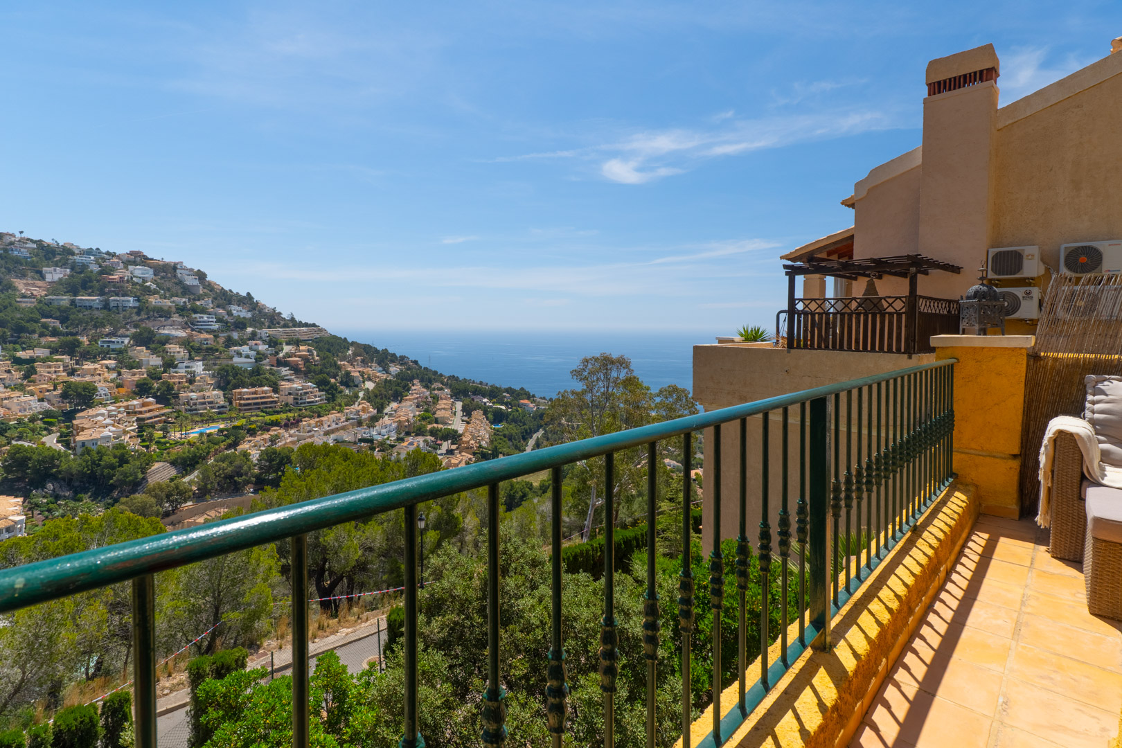 Modern 2 Bed **Apartment** in **Altea Hills**, **Altea**