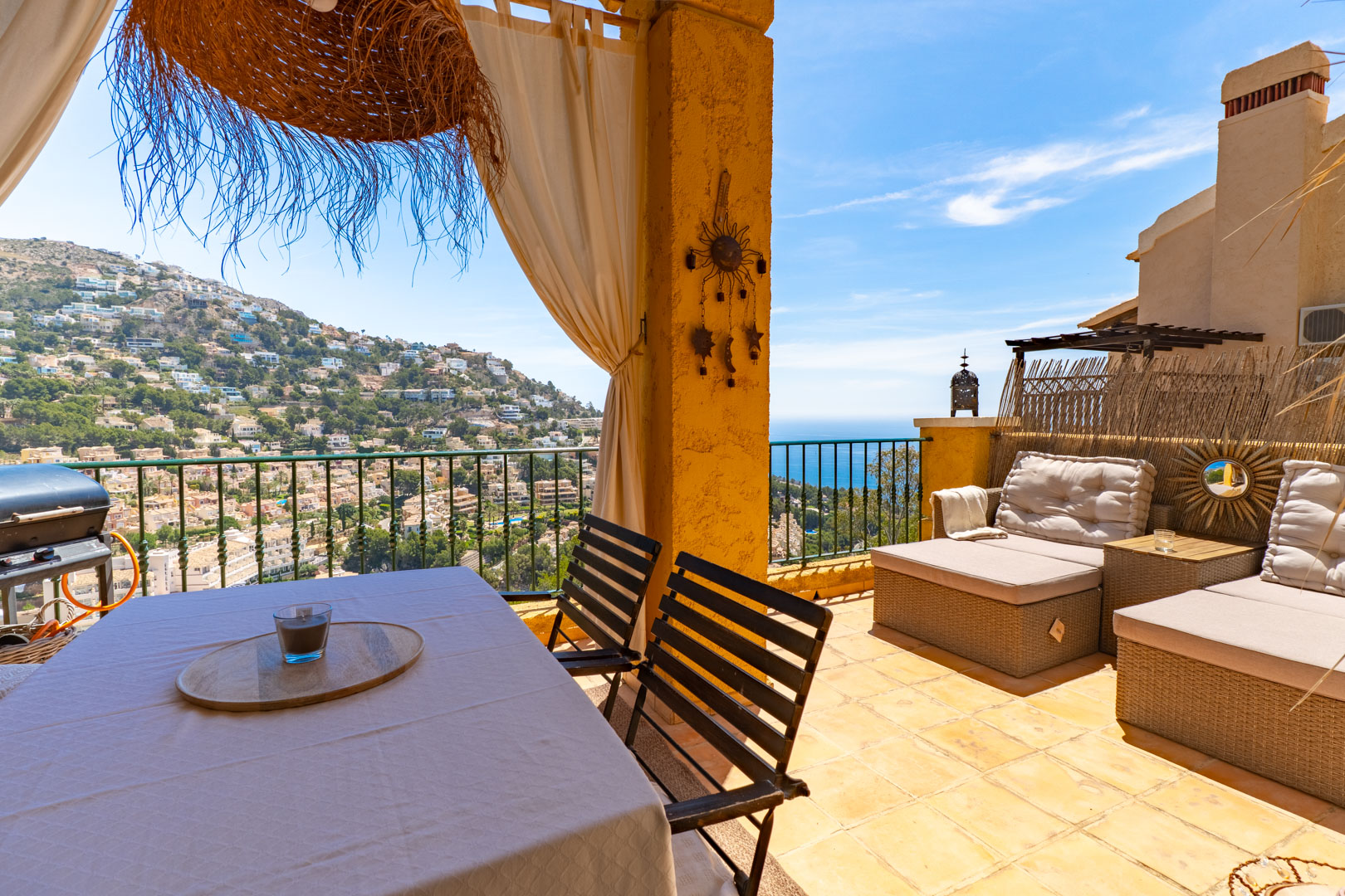 Modern 2 Bed **Apartment** in **Altea Hills**, **Altea**