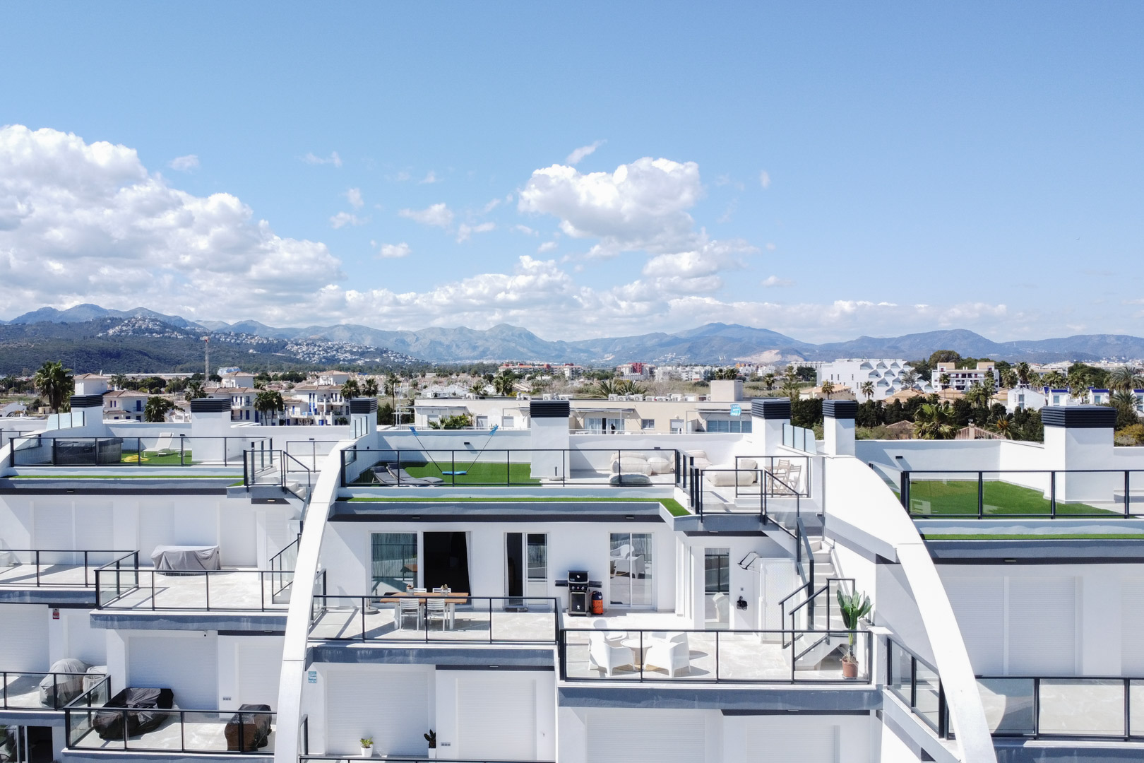 New 3-Bedroom Apartment in Dénia: Modern Living Awaits