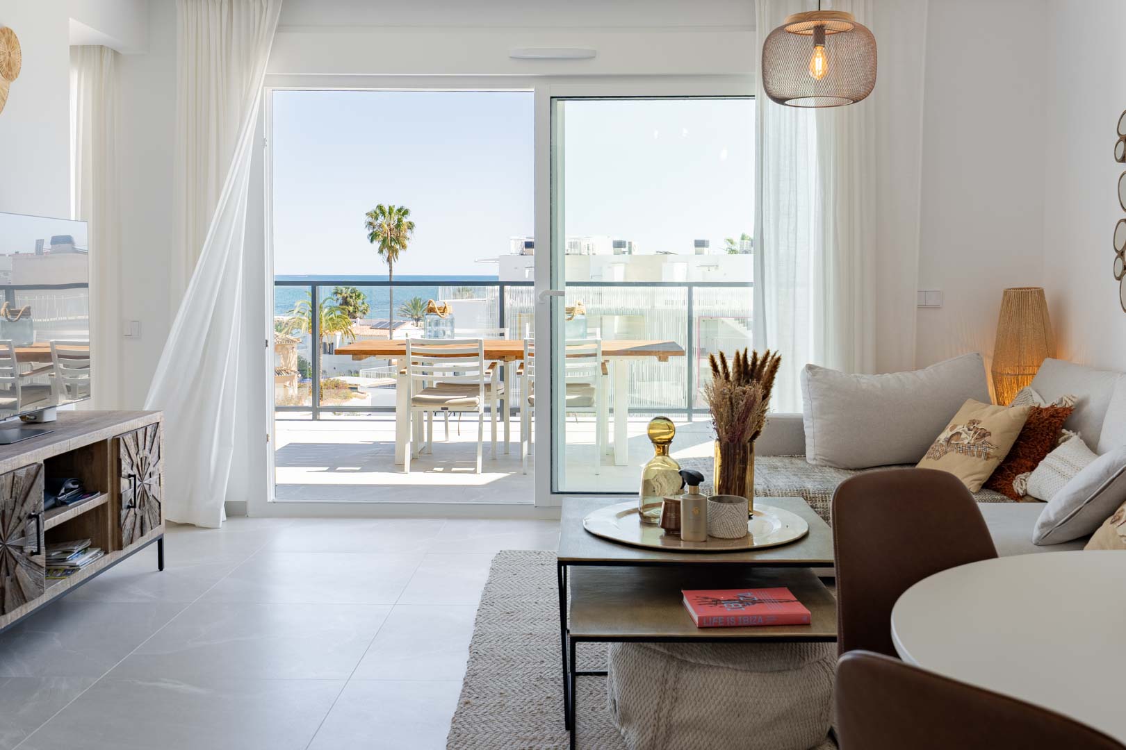 New 3-Bedroom Apartment in Dénia: Modern Living Awaits