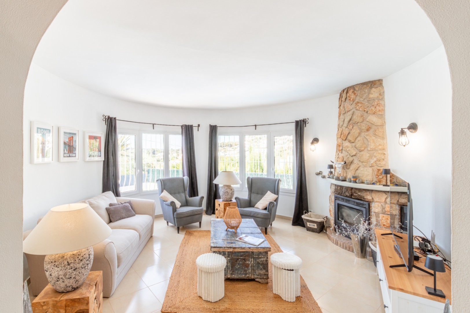Charming 4-Bedroom Villa with Pool in Moraira