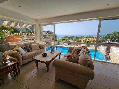 Living room with sea view