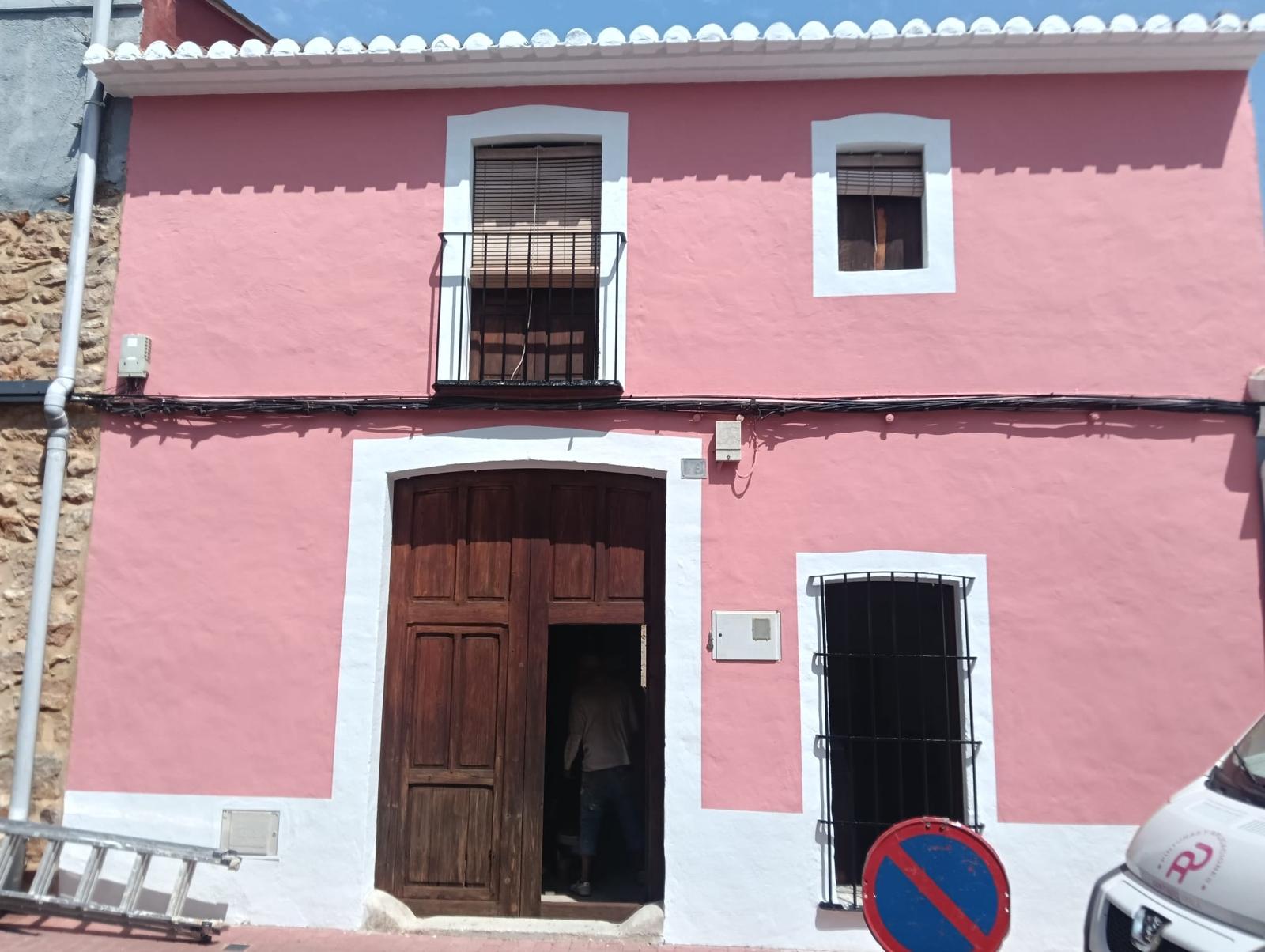 Front facade of the house
