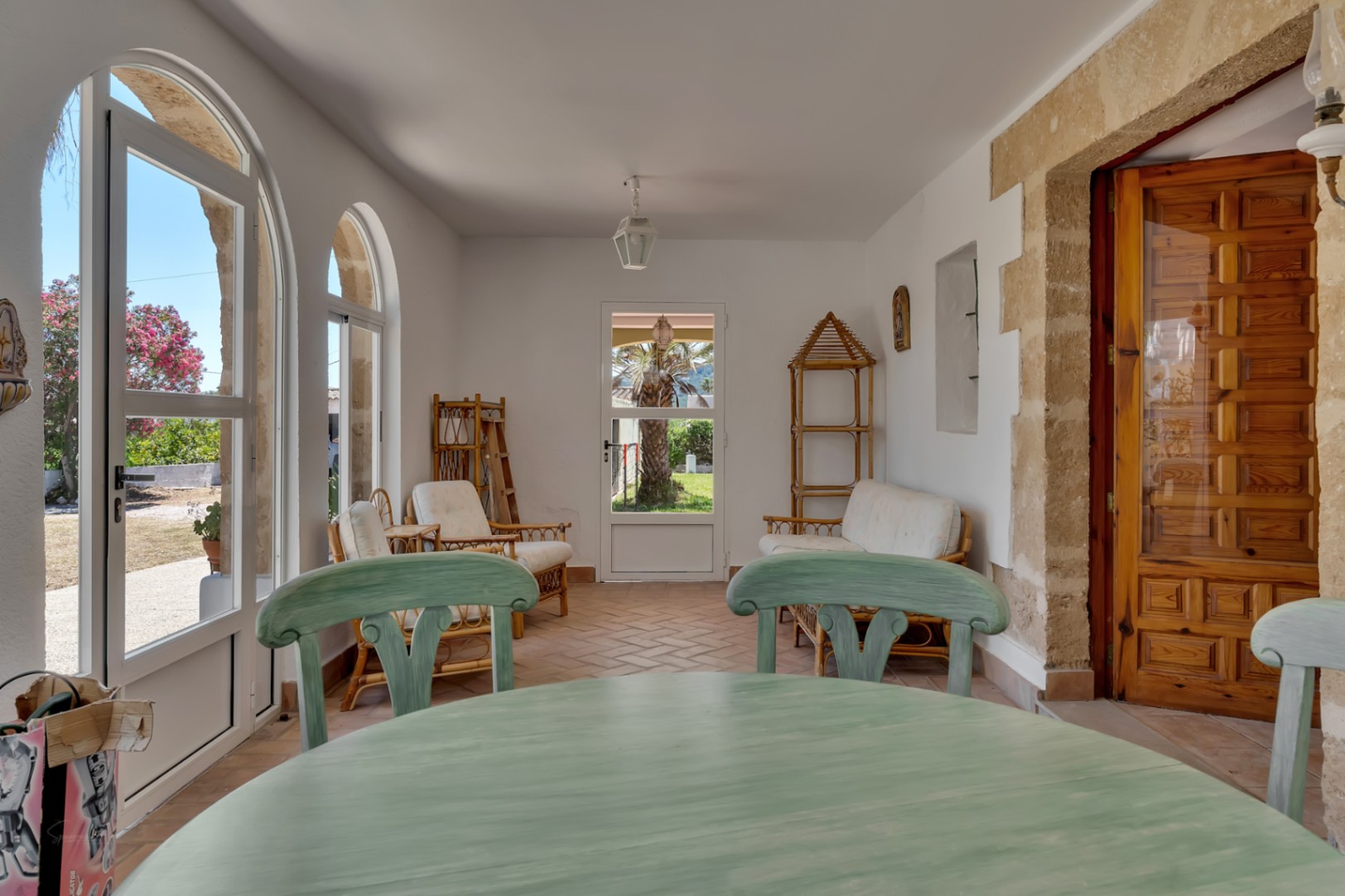 Enclosed porch