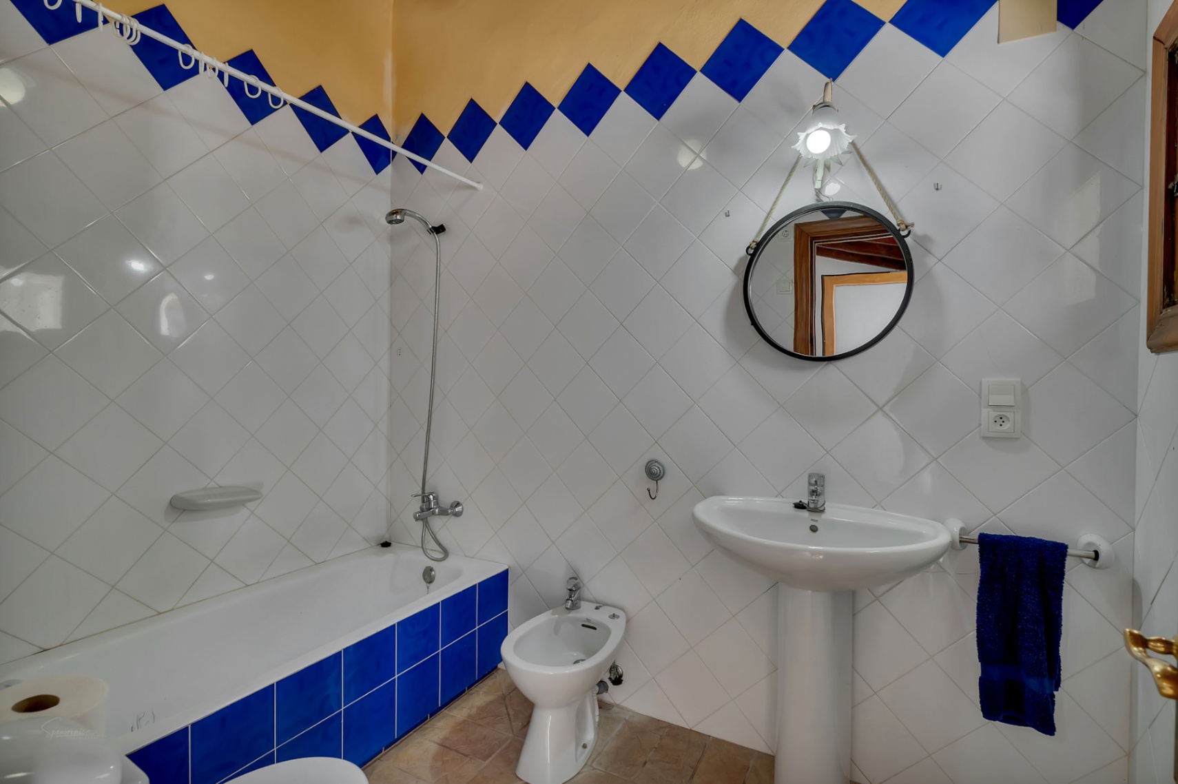 Full bathroom
