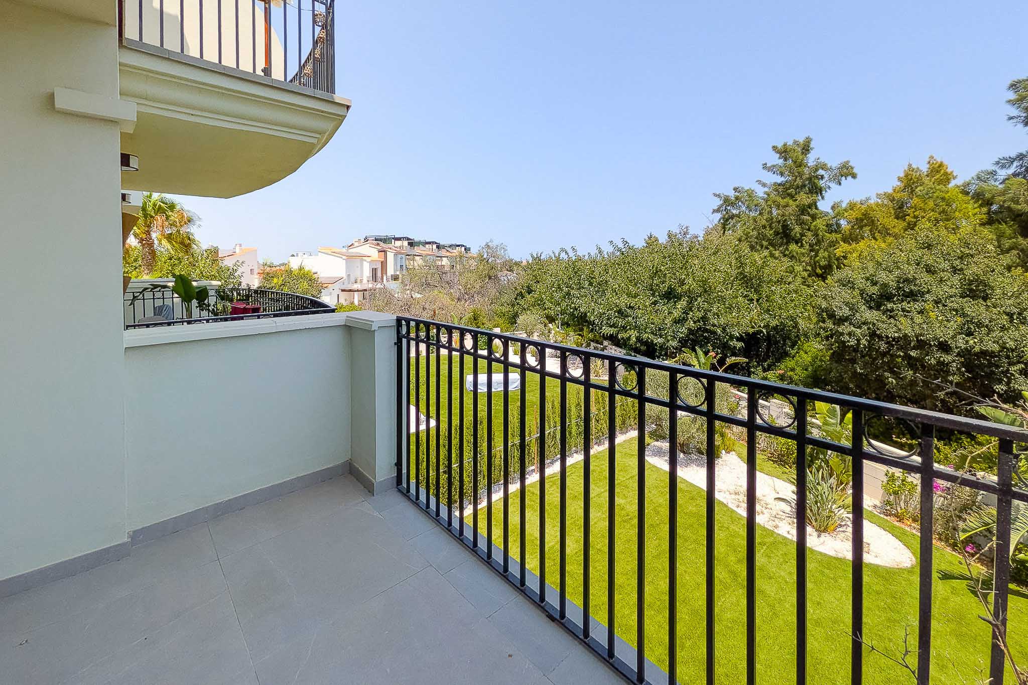 Terrace with garden view