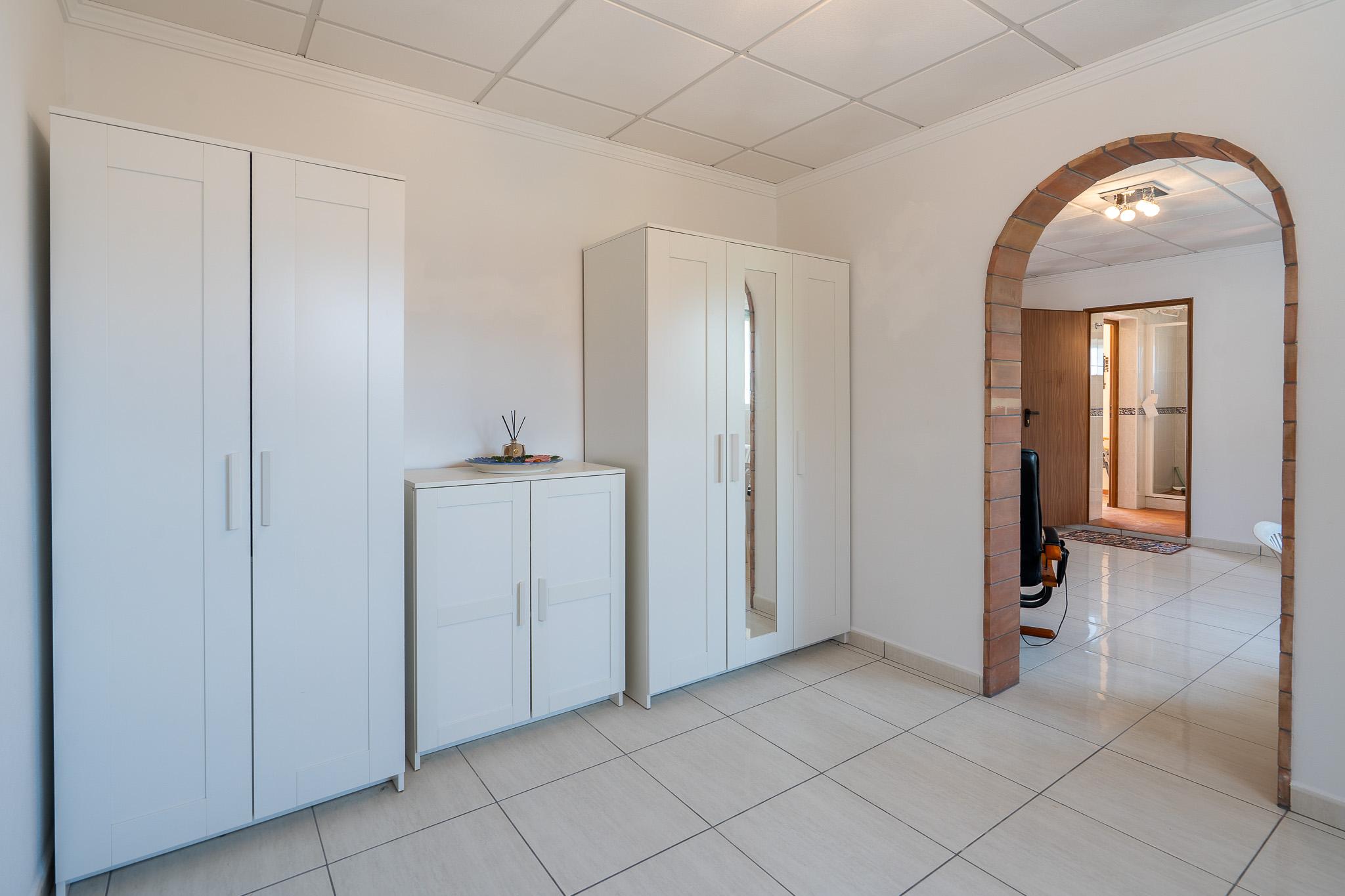 Hallway with archway