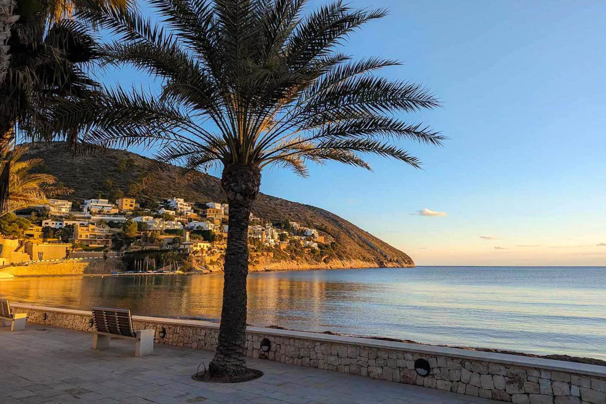 Nearby beach and promenade