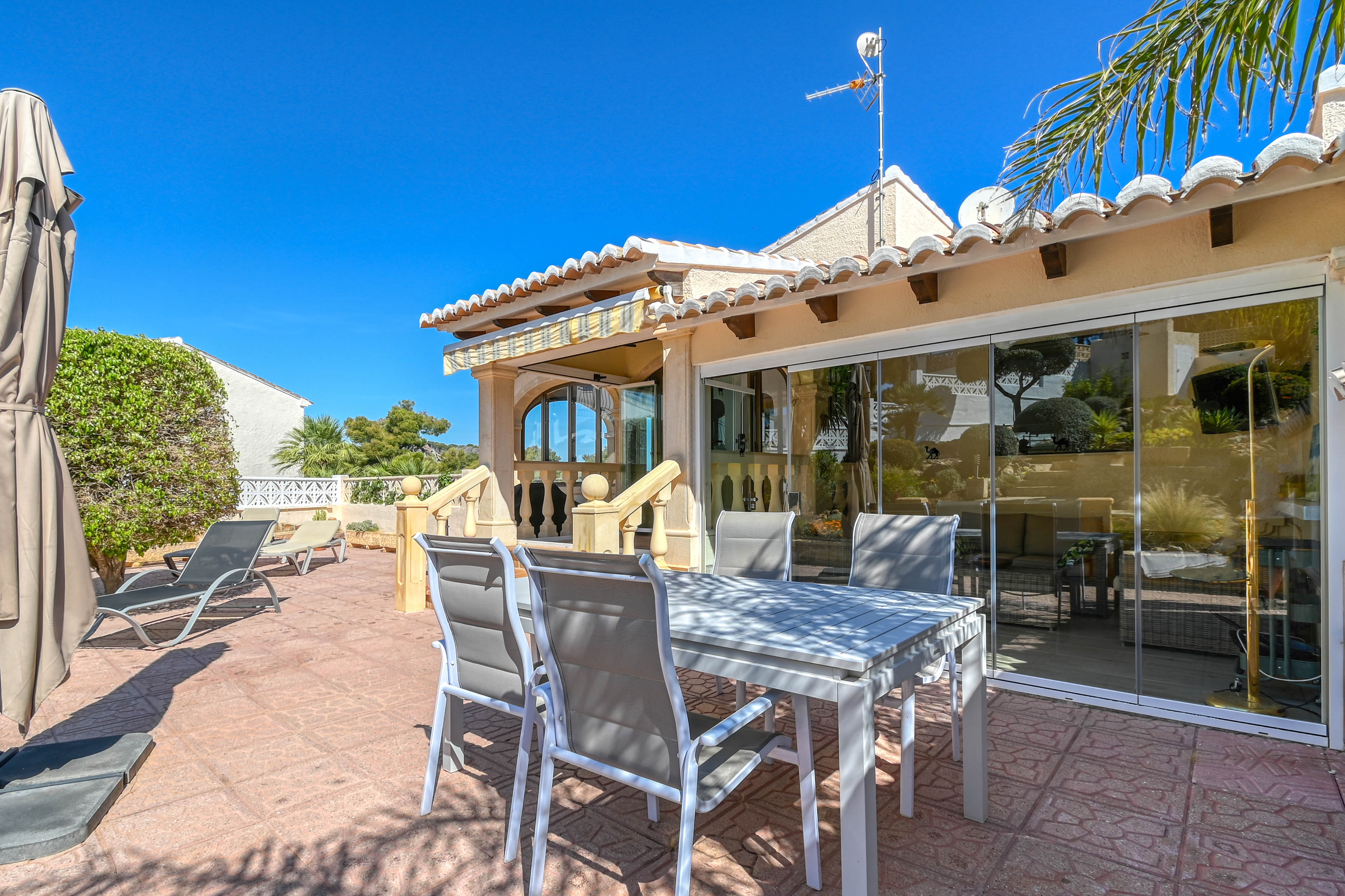 Outdoor terrace