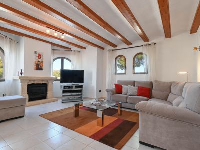 Living room with fireplace