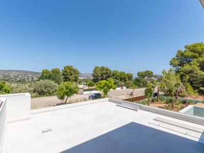 Upper floor terrace with views