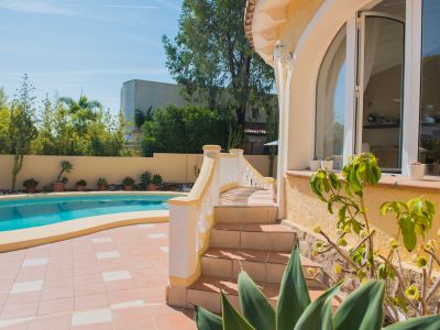 Terrace and swimming pool