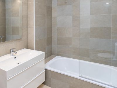 Modern bathroom