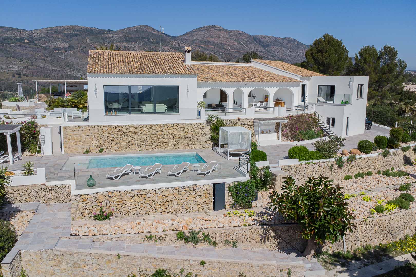 Villa exterior with swimming pool