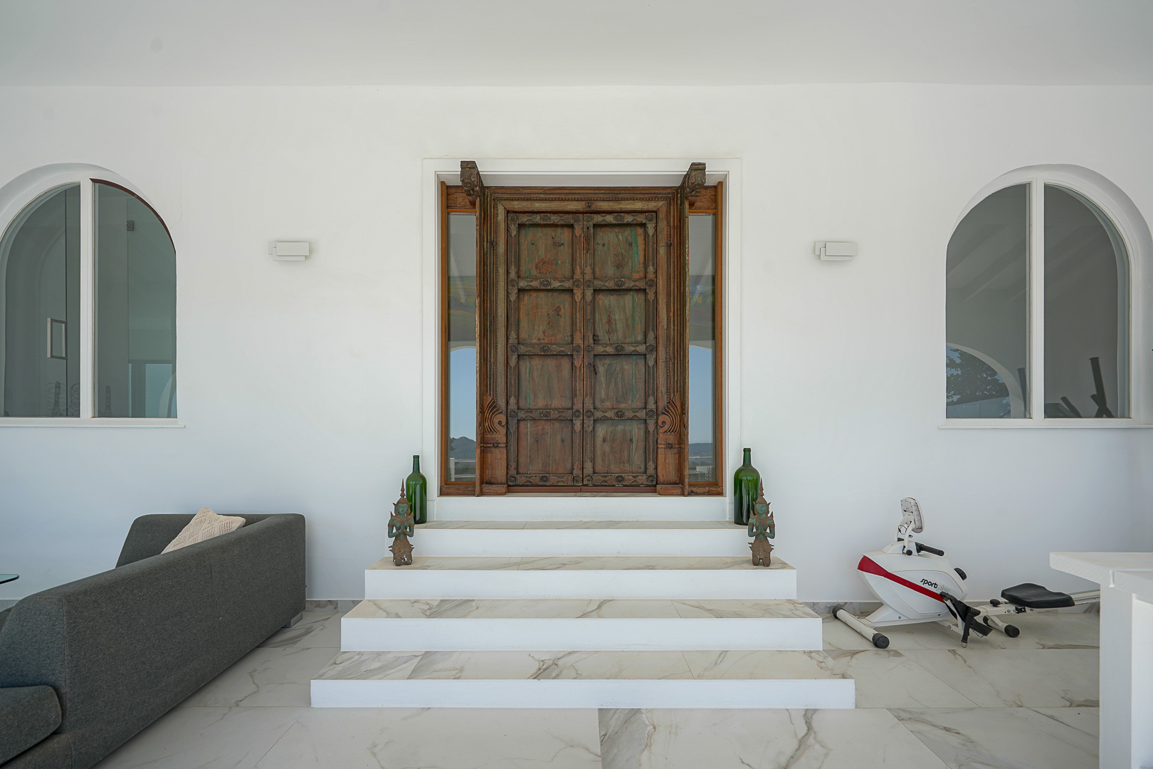 Main entrance to the villa