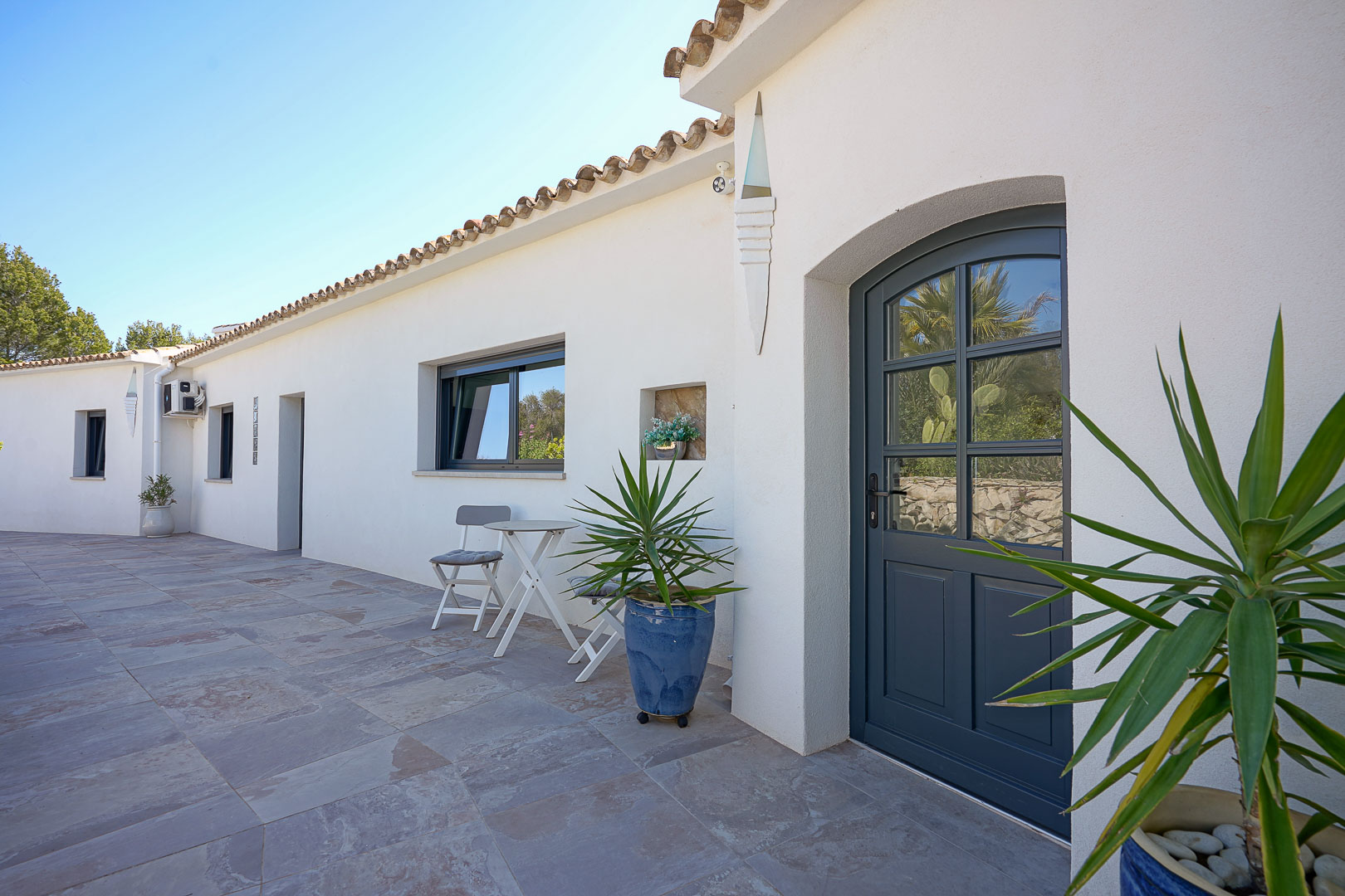 Exterior terrace and facade