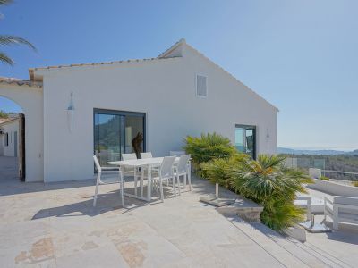 Outdoor terrace with views